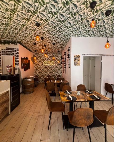Locale aperitivo Le Jardin Wine su EasyApe