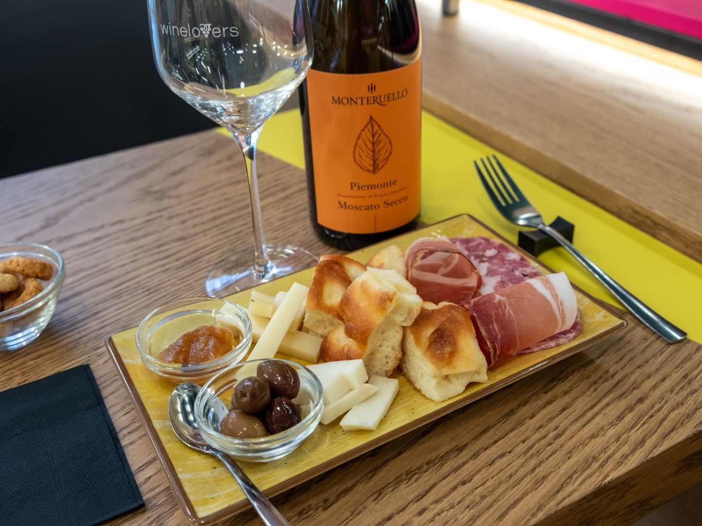 Foto 3 di WINELOVERS SRL